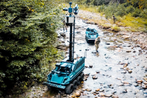 Rheinmetall 推出武装 Recce Mission-Master 机器人