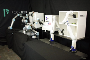 美国PickNik Robotics公司发布 MoveIt Studio 测试版