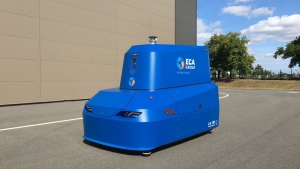 法国Eca集团推出首款自主户外托盘搬运车