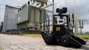 Energy 自主巡逻机器人服务变电站