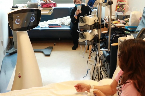 社交机器人的访问改善了住院儿童的前景