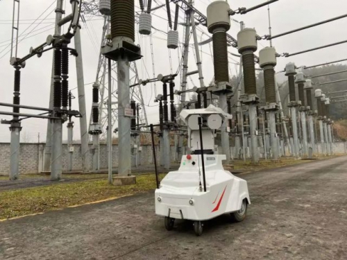 运用“3D激光+北斗”提升变电站巡检机器人效率