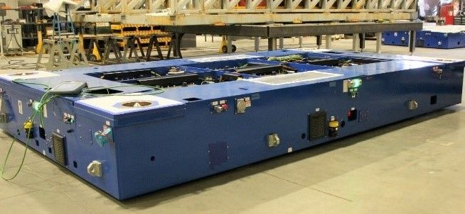 重载AGV用于组装火箭