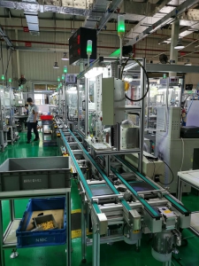 汽车侧门锁装配检测线