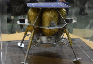 UNAM研究人员将微型机器人送上月球