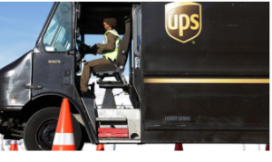 亚马逊是UPS的客户，也是其竞争威胁