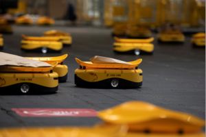 【世界经济论坛】希腊邮政引进立镖“小黄人”车队，以提升其服务效率