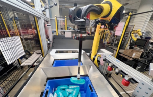 OSARO 自动化 Zenni 履行中心