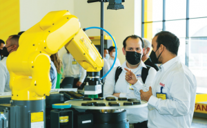 FANUC第二季度利润增长近 5%