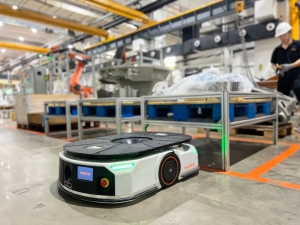 干货满满，KUKA AMR如何实现360°安全“小心机”？