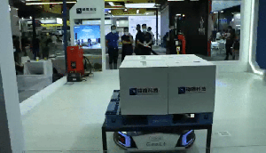 【王炸|智能制造数字中台鸿腾2.0系统】磅旗科技2022广州LET物流展重磅发布，实现多品牌多品类指令级裸车混合调度