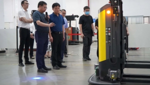 无线通讯、大数据、人工智能专家赵生捷院士一行来访嘉腾