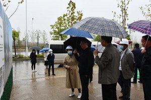 热烈欢迎肥西县县长王新华一行莅临宇锋智能总部新基地走访调研