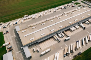 亚马逊在履行中心扩张方面的大转弯将如何影响仓库自动化市场？