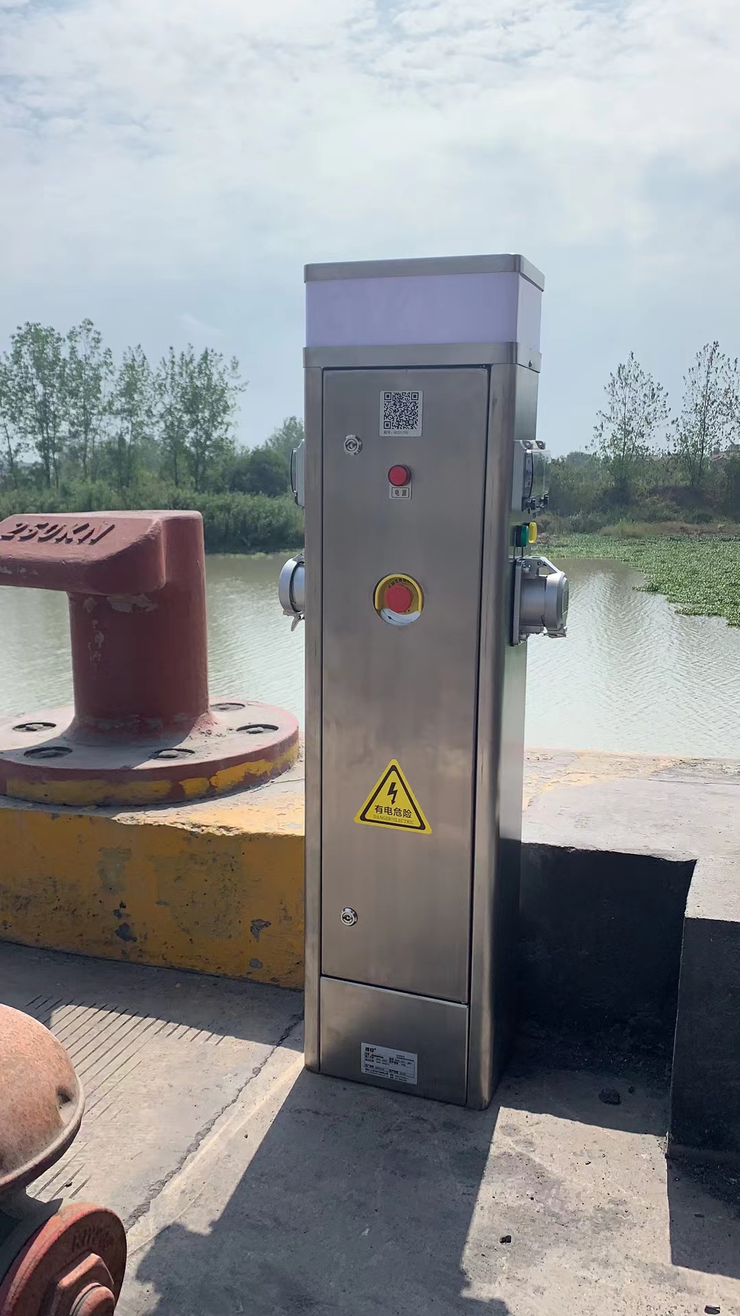 指印港口船舶岸电 水电桩 智能水电桩