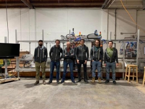 美国一公司使用机器人技术回收废弃建筑木材