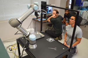 RIF Robotics 为检查和整理手术设备的机器人提供动力