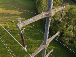 Axpo通过最新的Phase One P3载荷方案和LINIA无人机自动检测软件应对检测挑战