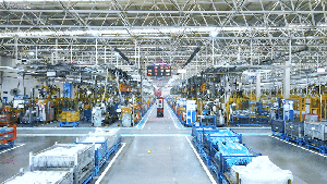 “搬运工”有多智慧？带你探寻24小时不停歇的汽车部件“智”造工厂！