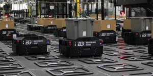 机器人公司伯克希尔格雷同意与软银集团合并并私有化