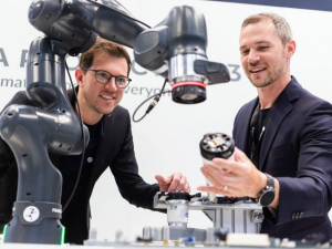 关于自动化和移动机器人， 2023 年汉诺威工业博览会上有这些最重要的创新