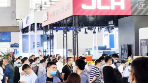 劢微机器人亮相中国（宁波）国际智能工厂展览会，助推长三角地区智能物流升级