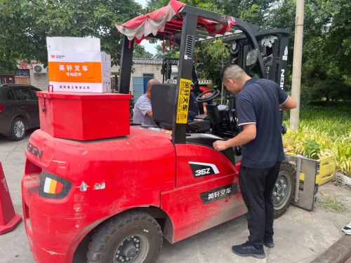 2023年英轩叉车服务万里行——河北站