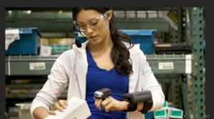 人工智能嵌入式技术有助于保障仓库员工的安全