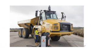 SafeAI 和 Obayashi 推出首款电动自动采矿卡车改造