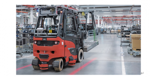 林德物料搬运：在通往户外自主叉车的路上