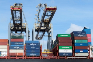 （重要文献）彼得森国际经济研究所：什么是全球化以及全球经济如何塑造美国？（2） 