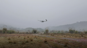 氢动力复合翼无人机青鸥30B突破续航时间纪录