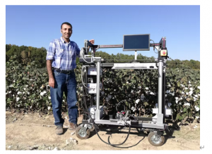 美国科学家研发小型棉花采摘机器人