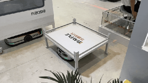 光“华”夺目 | SNEC展会首日，华睿邀您共赴光伏智造转型之旅！