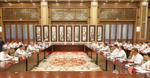 海南省党政代表团来京交流 尹力冯飞率队走访旷视考察