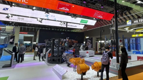 林德连续七年闪耀进博会，展现智慧物流新风貌