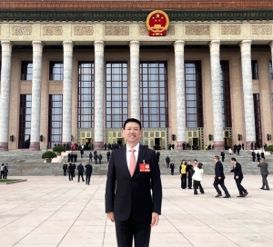 媒体聚焦两会｜黄立为低空经济高质量发展建言献策