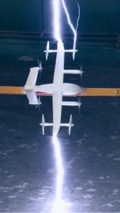 适航取证关键测试！沃飞长空AE200型号闪电与静电防护相关验证试验有序开展