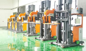 客户点赞！卓一三向车AGV叉车项目高质量交付，匠心实力赢得赞誉！