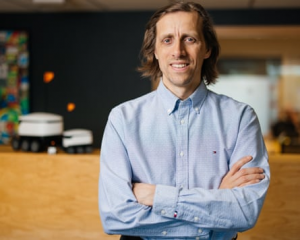 英国《卫报》：Skype联合创始人Ahti Heinla说“送货机器人终将出现”