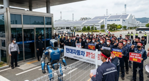 工业智能化的博弈：韩国现代汽车工人罢工投下“反自动化”阴影