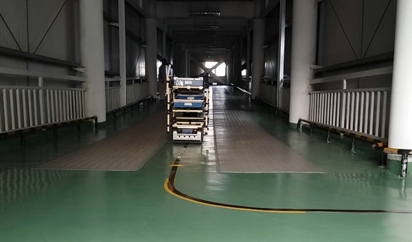 米克力美智能AGV系统数据互联互通让工厂变得更聪明！