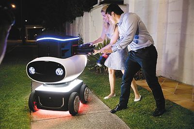 澳大利亚推出全球首款送外卖机器人