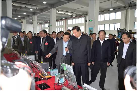 江苏省委书记罗志军莅临埃斯顿 考察调研“供给侧改革”实践