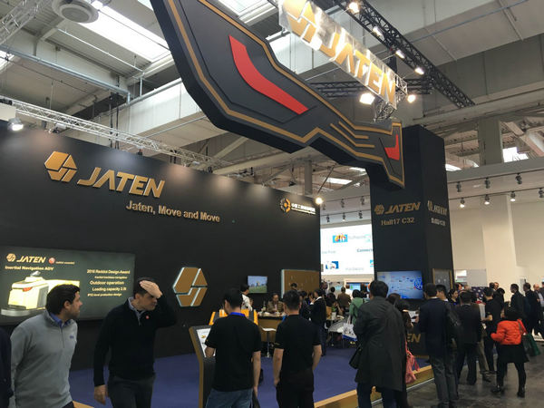 与巨头同台亮相 嘉腾机器人为中国智造发声