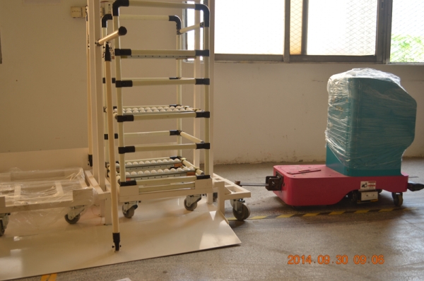 东莞瑞鹏AGV物料架