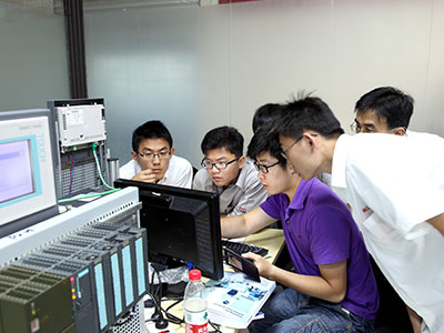 工厂自动化系统